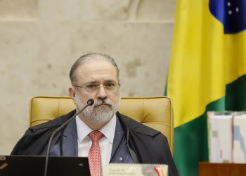 No STF, Aras defende que governadores deponham em CPI