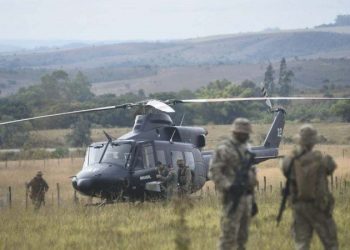 Policial é atingido durante troca de tiros com Lázaro Barbosa ( Serial killer do DF)