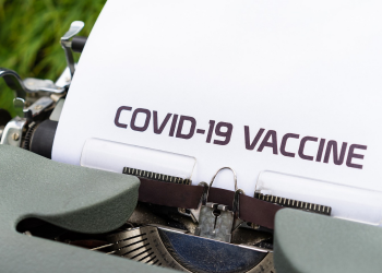 EUA e Israel investigam se vacinas anti-Covid da Pfizer e da Moderna causam inflamação leve no coração