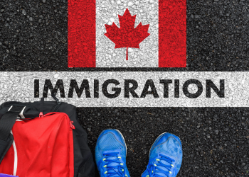 Relatório aponta abusos cometidos pelo governo do Canadá contra imigrantes