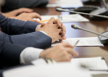 MPPR aciona ex-prefeito de Foz do Iguaçu por utilizar para fim não permitido legalmente cerca de R$ 8 milhões do fundo de pensão dos servidores