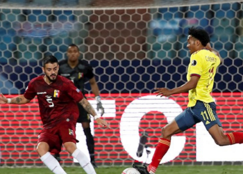 Faríñez inspirado salva Venezuela de uma ofensiva Colômbia