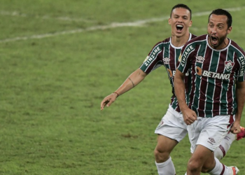 BRASILEIRÃO : FLUMINENSE BATE O SANTOS NO MARACANÃ