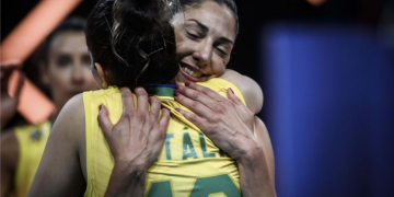Na volta de Natália, Brasil vence Holanda em sets diretos