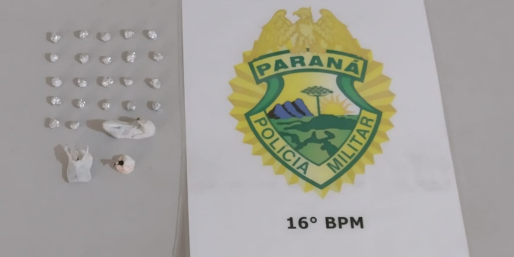 Homens são presos por posse e suspeita de Tráfico de drogas no Município de Pinhão (11)