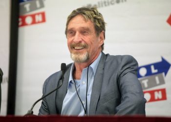 John McAfee, criador de antivírus, é encontrado morto em prisão