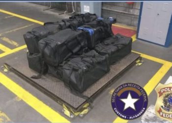 PF deflagra operação de combate ao tráfico internacional de drogas em Santa Catarina