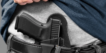 Homem é Preso por Porte Ilegal de Arma no Munícipio de Marquinho.