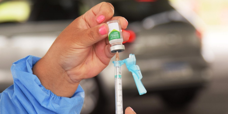 Quase no fim da campanha, Paraná tem apenas 41% de cobertura de vacinação contra a gripe