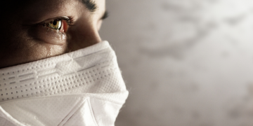 MPPR aciona em Campo Mourão médica que teria participado de festas com aglomeração de pessoas, desrespeitando decretos contra a pandemia