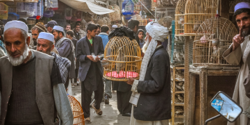 Taleban intensifica arrecadação de fundos meses antes de os EUA deixarem o Afeganistão