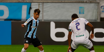 EM NOITE DOS GOLEIROS, GRÊMIO E FORTALEZA EMPATAM PELO BRASILEIRÃO