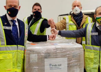 Saúde recebe 47 mil itens do “kit intubação” doados pelo governo irlandês