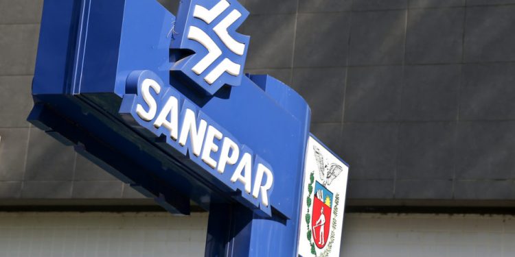 Especialistas criticam modelo de financiamento e política de rodízio da Sanepar