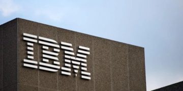 IBM registra maior crescimento de receita em três anos