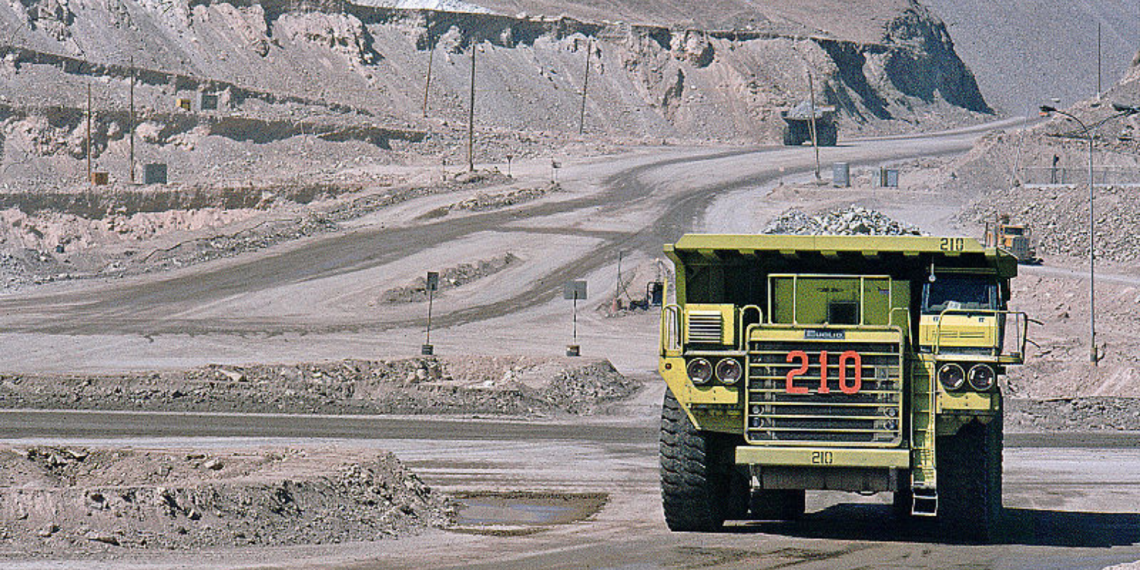 Armas, minério de ferro e eletricidade: América Latina vem se tornando o novo quintal da China