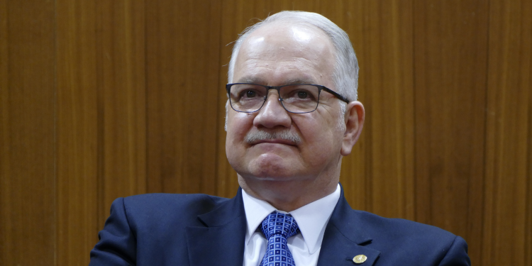 Edson Fachin critica voto impresso