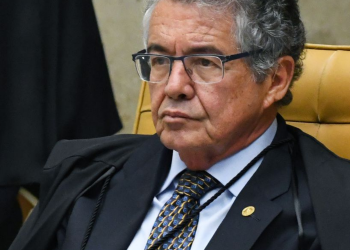 Marco Aurélio participa de última sessão plenária como ministro do STF