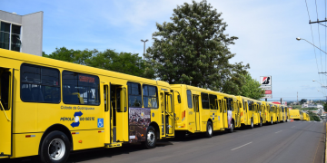 IDOSOS DEVEM RENOVAR CADASTRO PARA PASSAGEM GRATUITA DE TRANSPORTE COLETIVO EM GUARAPUAVA