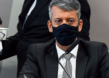 CPI: após pagamento de fiança, Roberto Dias vai responder em liberdade