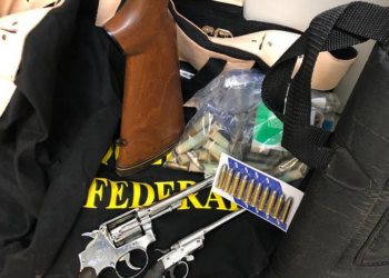Polícia Federal cumpre mandado de busca no Vale dos Sinos em investigação de combate à pornografia infantil