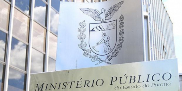 Operação articulada pelo Ministério Público do Paraná resulta na prisão em flagrante de 26 pessoas em área pública invadida em Pontal do Sul