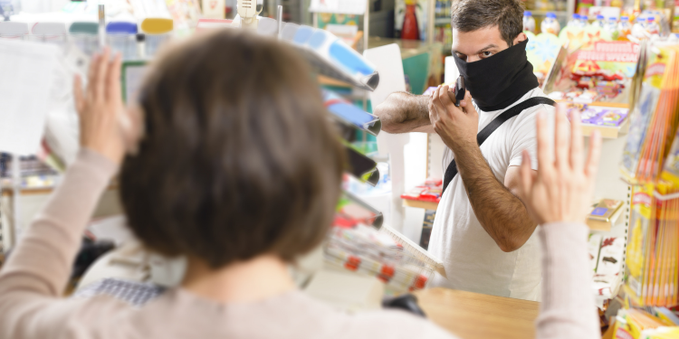 Após roubo em farmácia, homem é preso em Guarapuava