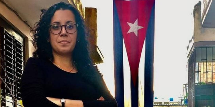 Repórter de jornal espanhol é liberada de presídio em Cuba