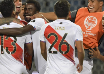 Peru parte às semis em tarde de Lapadula e Gallese