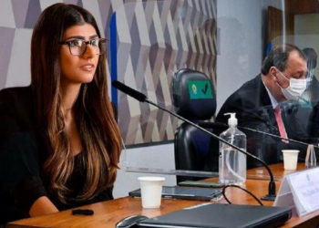 Ex-atriz pornô Mia Khalifa volta a ironizar CPI: ‘Estou a caminho’