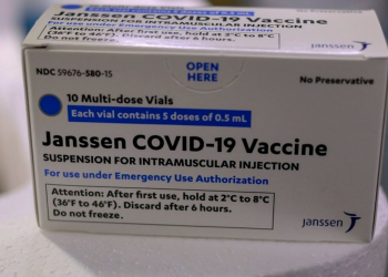 Estado começa a distribuir novas doses para população em geral; veja divisão por regional
