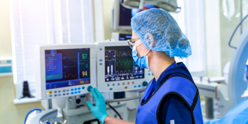 Pela 1ª vez em quatro meses, ocupação de leitos de UTI Covid-19 fica abaixo de 90% no Paraná