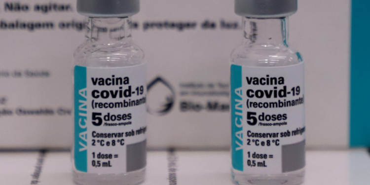 Paraná receberá neste sábado mais 181,5 mil doses de vacinas da AstraZeneca