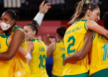 Vôlei: brasileiras têm vitória apertada contra dominicanas