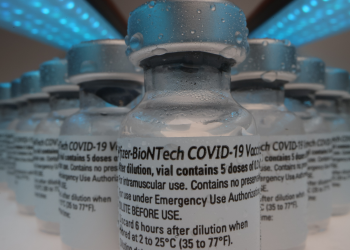 Pfizer pede inclusão em bula da indicação de vacina para crianças