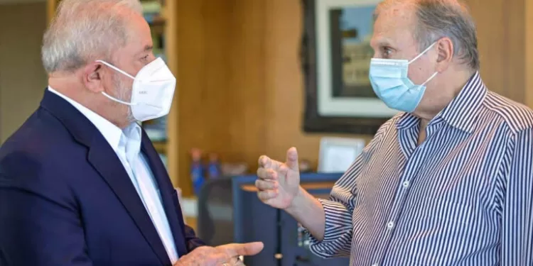 Lula se encontra com Tasso, Cid Gomes e Eunício no Ceará