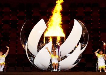 Jogos Paralímpicos começam oficialmente; veja a abertura completa