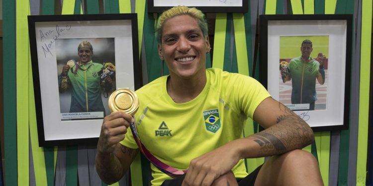 Brasil bate recorde de mulheres medalhistas em Tóquio com Ana Marcela