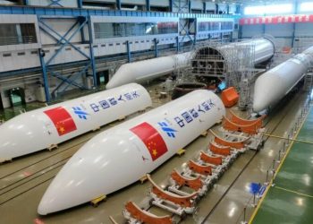 China quer colocar nave de 1 km de comprimento em órbita