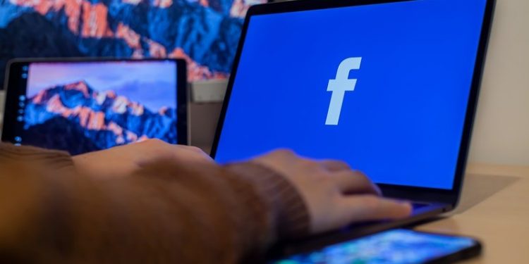 Coreia do Sul multa Facebook por coletar informações pessoais sem consentimento