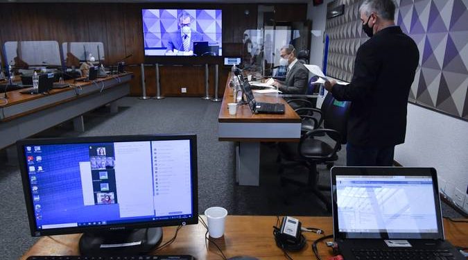 Comissão aprova obrigatoriedade de exame psicológico para quem trabalha com criança