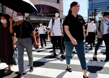 Casos de covid-19 do Japão chegam a 1 milhão, e infecções se espalham