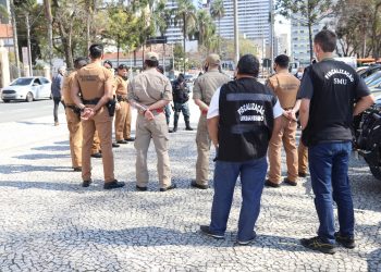Pousadas e hotéis de alta rotatividade de Curitiba são alvo da operação Centro Seguro da PM