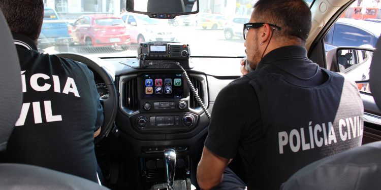 Polícias Civil e Federal miram organização criminosa envolvida no tráfico de drogas