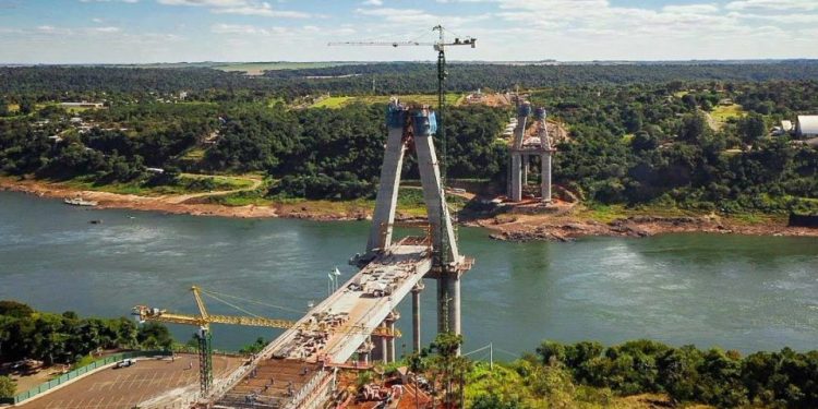 Nome de Jaime Lerner pode batizar nova ponte Brasil-Paraguai