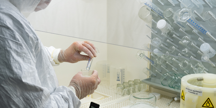 Mais 25 casos e seis óbitos da variante Delta são confirmados no Paraná