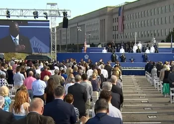 Norte-americanos prestam homenagens às vítimas do 11 de Setembro