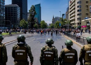 Chile discute proposta para acabar com polícia militarizada