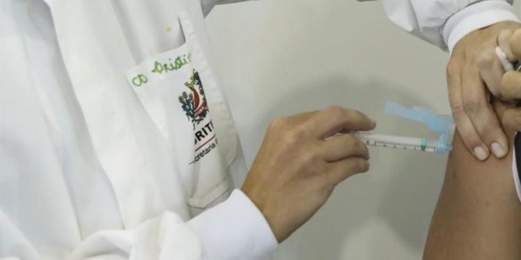 Curitiba terá repescagem permanente de vacinação contra a Covid-19