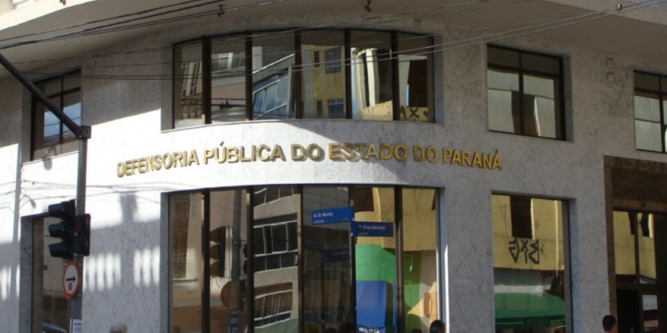 Defensoria quer excluir 20 cargos de defensor público para criar 90 comissionados